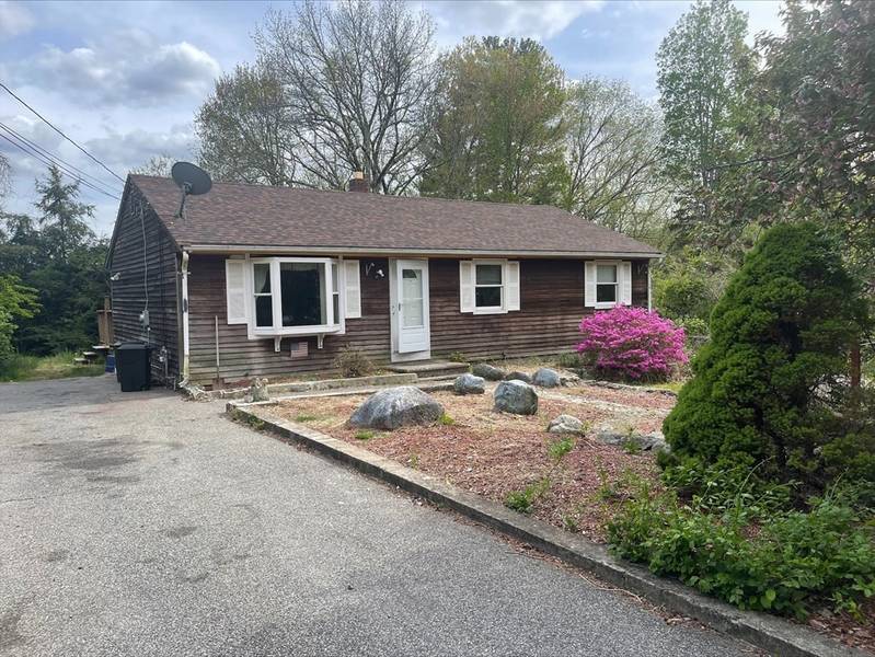 80 Florence Drive, Blackstone, MA 01504