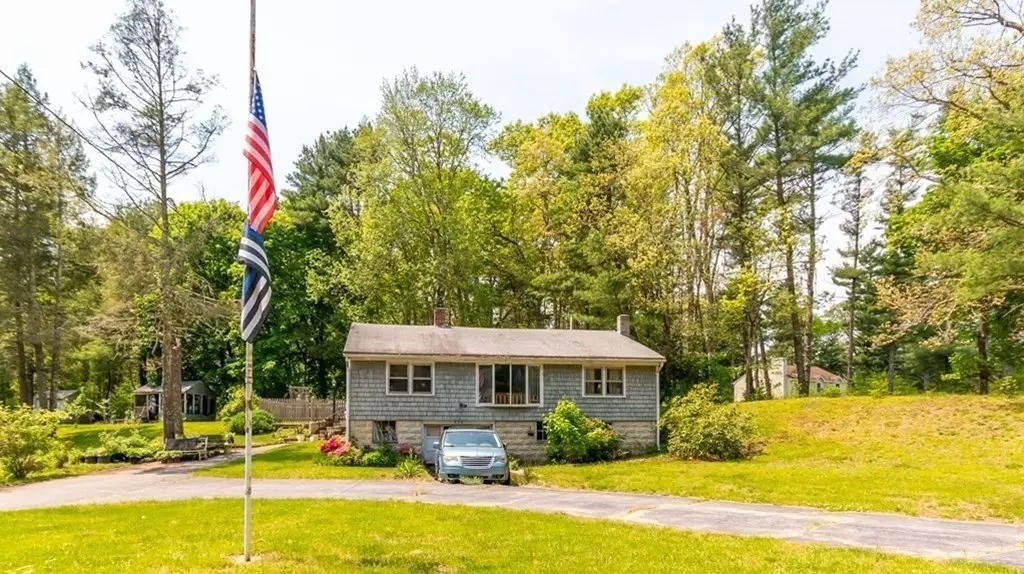 Halifax, MA 02338,452 South Street