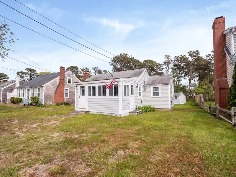 62 Sea Street, Dennis, MA 02639