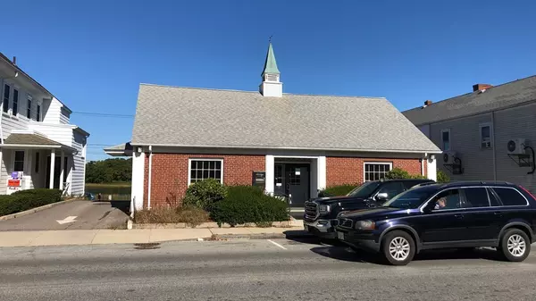 Wareham, MA 02571,261 Main St