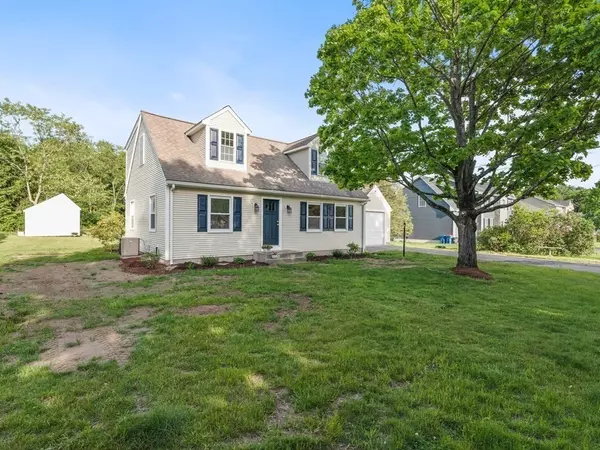 39 W River, Seekonk, MA 02771