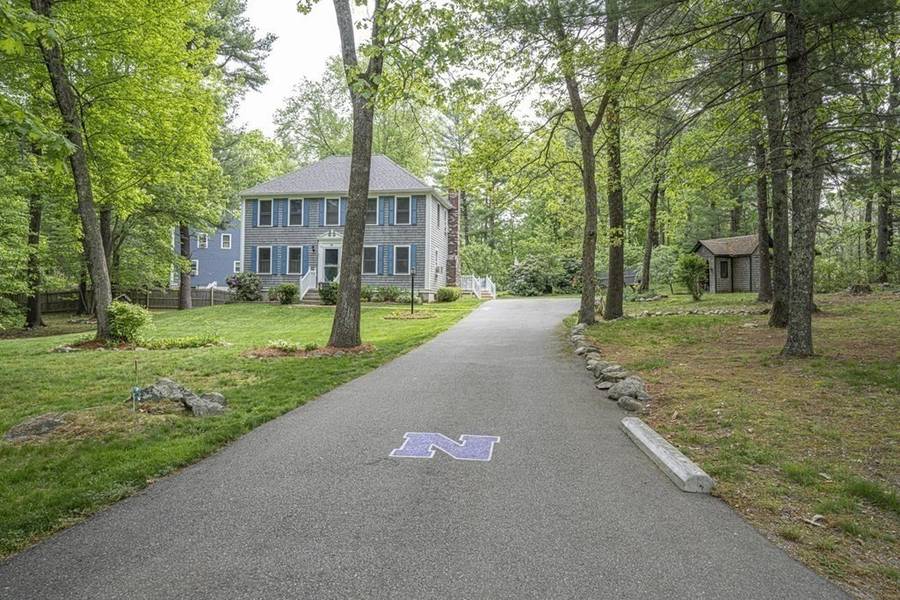 33 Johnson Dr, Norton, MA 02766