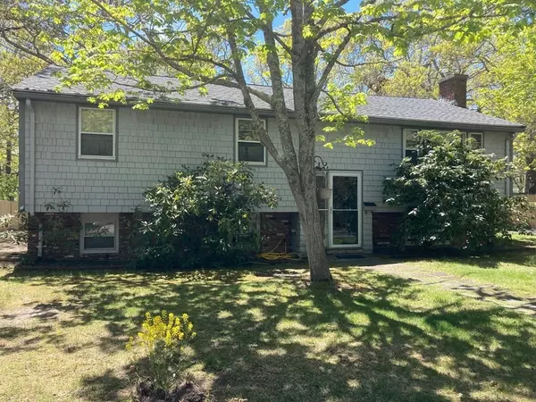 45 Butler Ave, Yarmouth, MA 02673