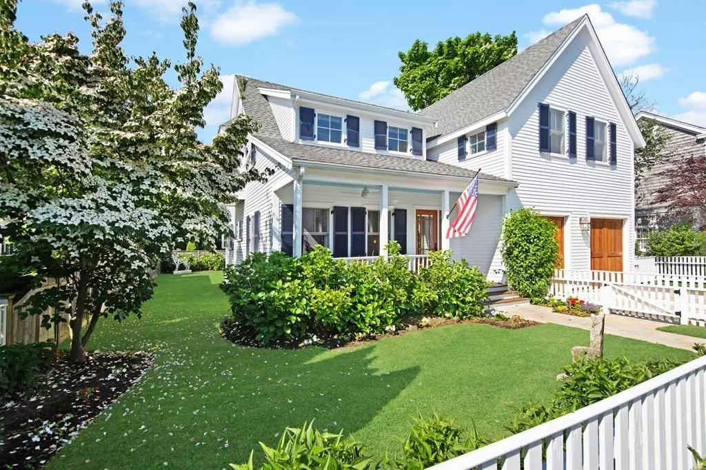 Edgartown, MA 02539,12 Norton Street