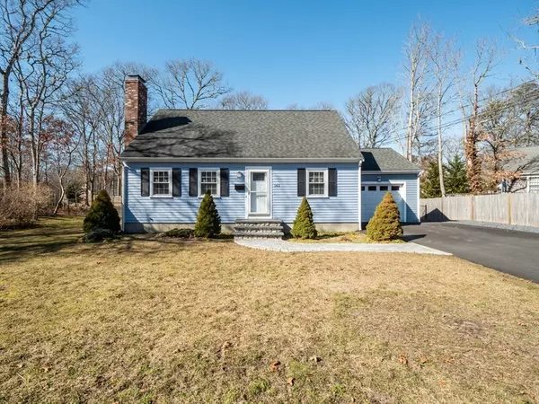 143 W Yarmouth Rd, Yarmouth, MA 02673