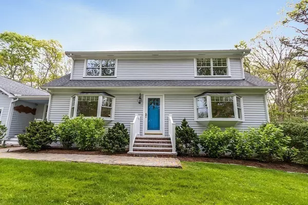 Falmouth, MA 02540,40 Widgeon Road