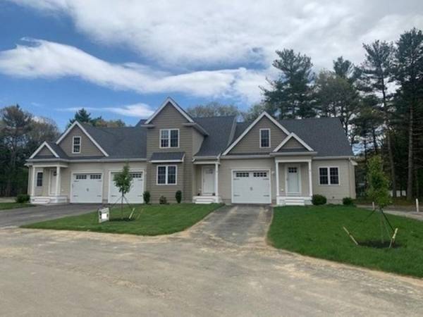 6 Santana Way #6, Carver, MA 02330