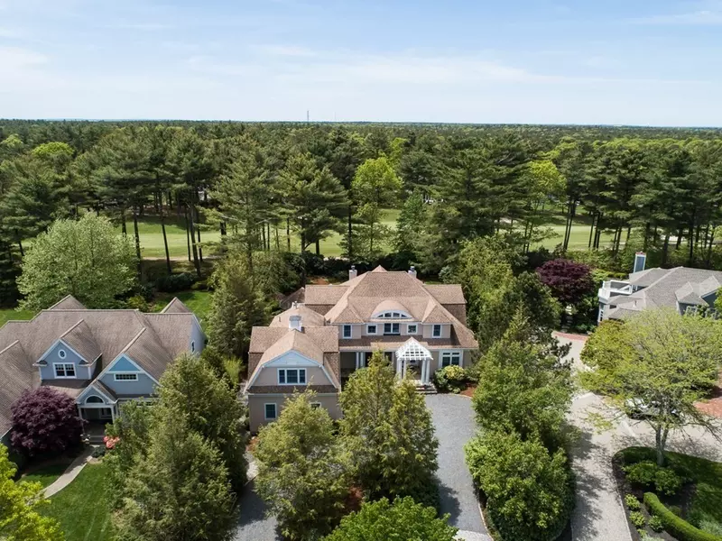 68 The Heights, Mashpee, MA 02649