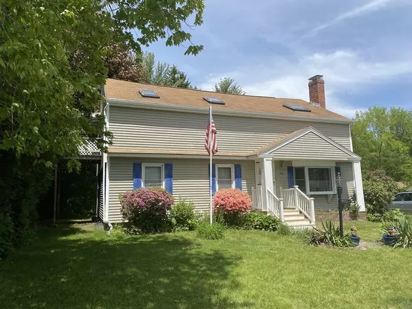 4 Andy Dr, Leicester, MA 01611