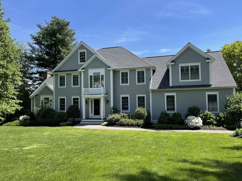 20 Ridgefield Circle, Boylston, MA 01505