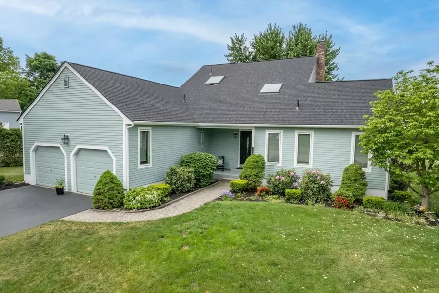 22 Tomahawk Drive, Northborough, MA 01532