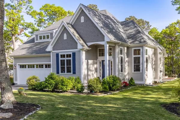 44 Mckenna Ridge Rd, Falmouth, MA 02536
