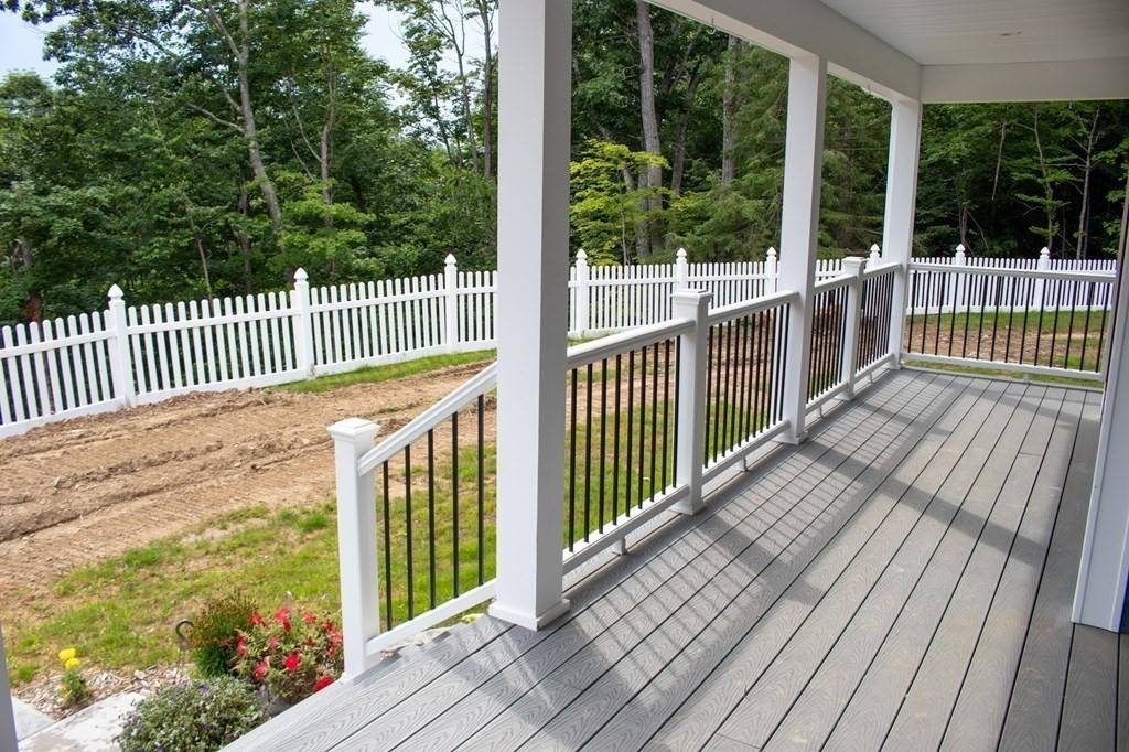 Rutland, MA 01543,242B East County Rd