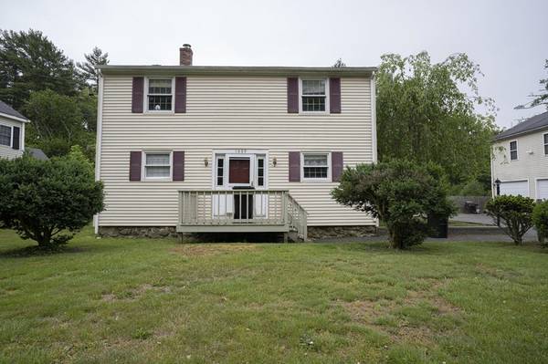 1689 Central St, East Bridgewater, MA 02333