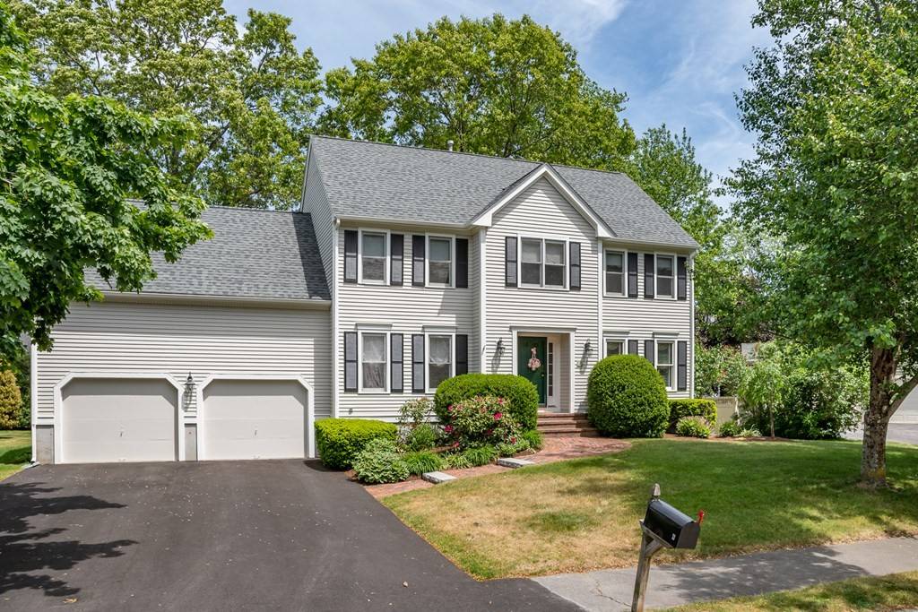 33 Whitney Ave,  Westwood,  MA 02090