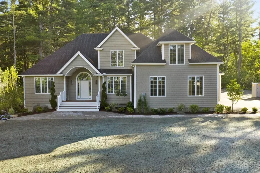 746 Highland Street, Holliston, MA 01746