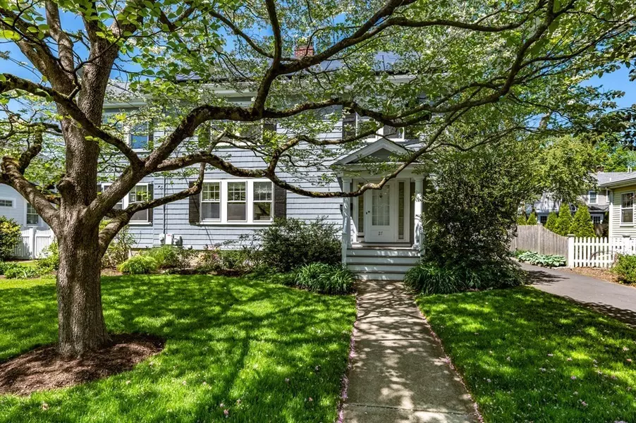 27 Prince St, Needham, MA 02492