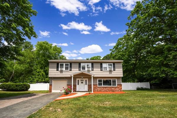 43 Ruth Ellen Road, Holliston, MA 01746