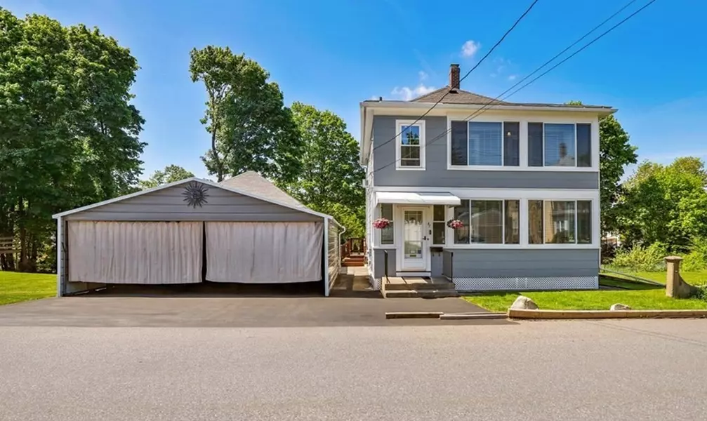 47 Douglas Ave, Maynard, MA 01754