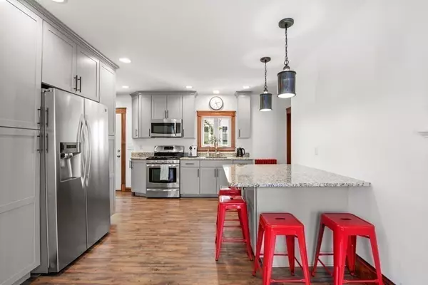 Waltham, MA 02453,75 Florence Rd