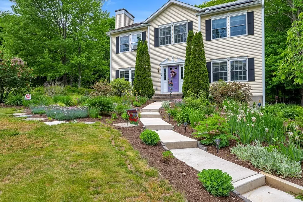 Barre, MA 01005,444 Loring Rd