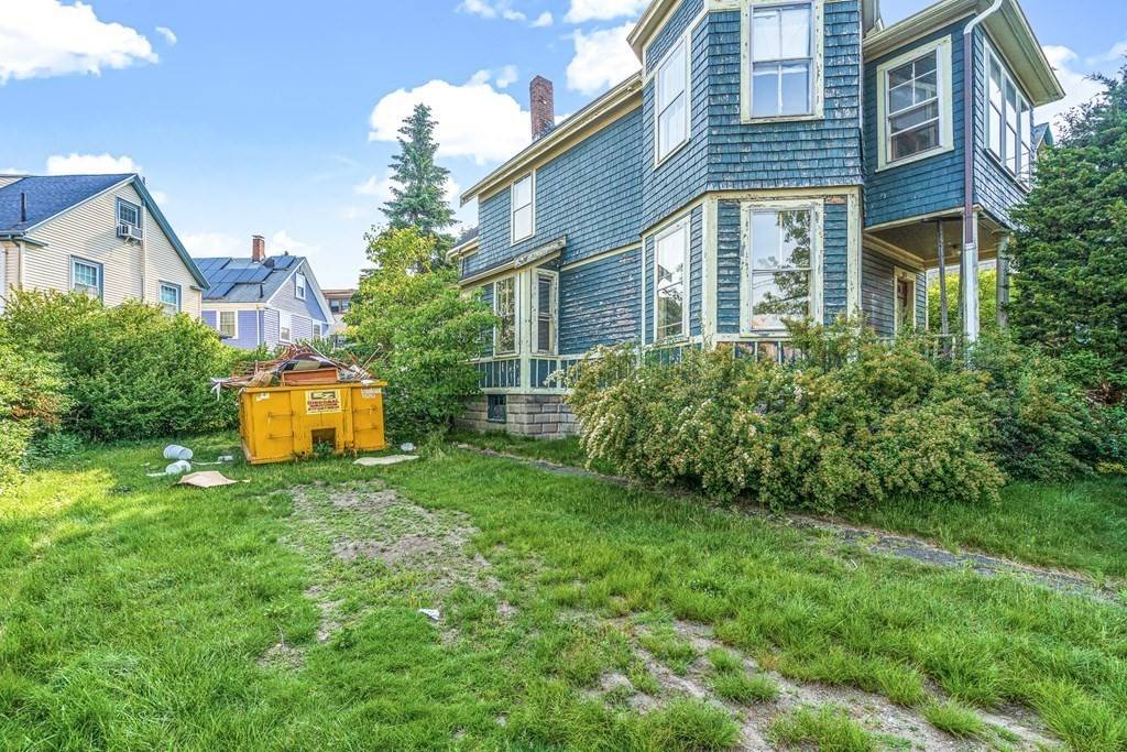 14 Jerome St, Medford, MA 02155