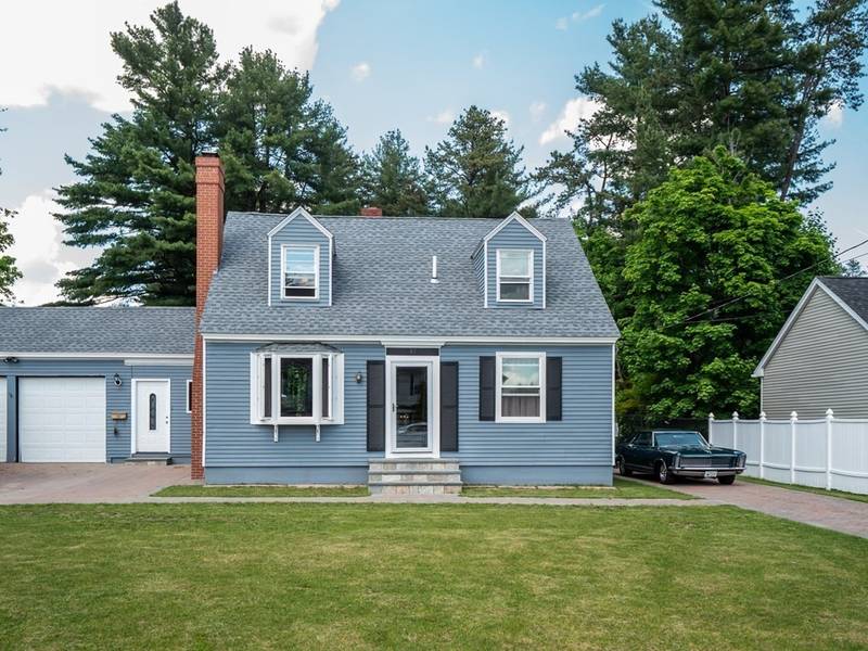 37 Fairmount St, Nashua, NH 03064