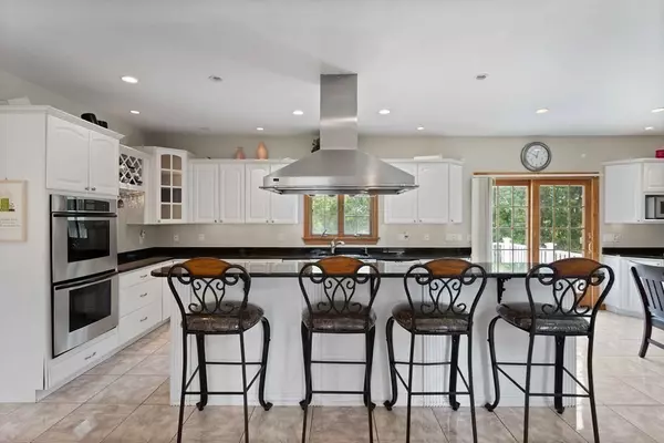 Saugus, MA 01906,15 Birch Pond Drive