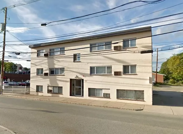 181 School Street, Waltham, MA 02451