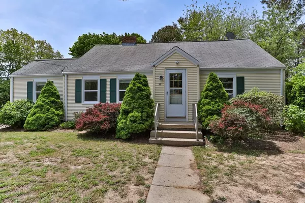 Yarmouth, MA 02673,39 Elton Rd