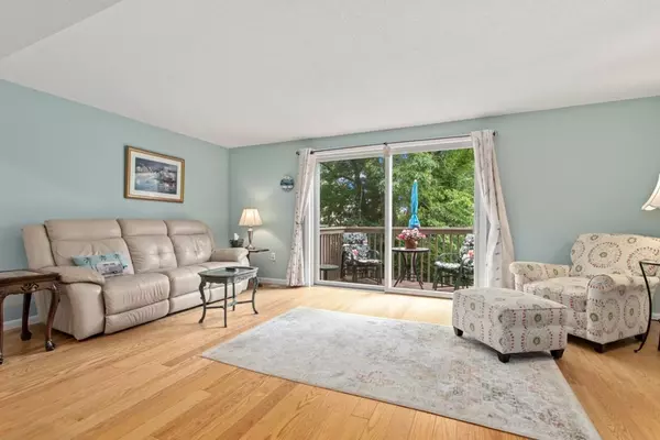 Saugus, MA 01906,1602 Lewis O Gray Dr #1602