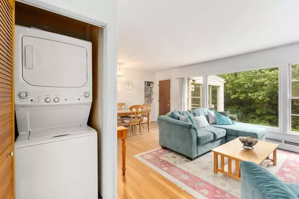 Paxton, MA 01612,4 Crestwood Rd