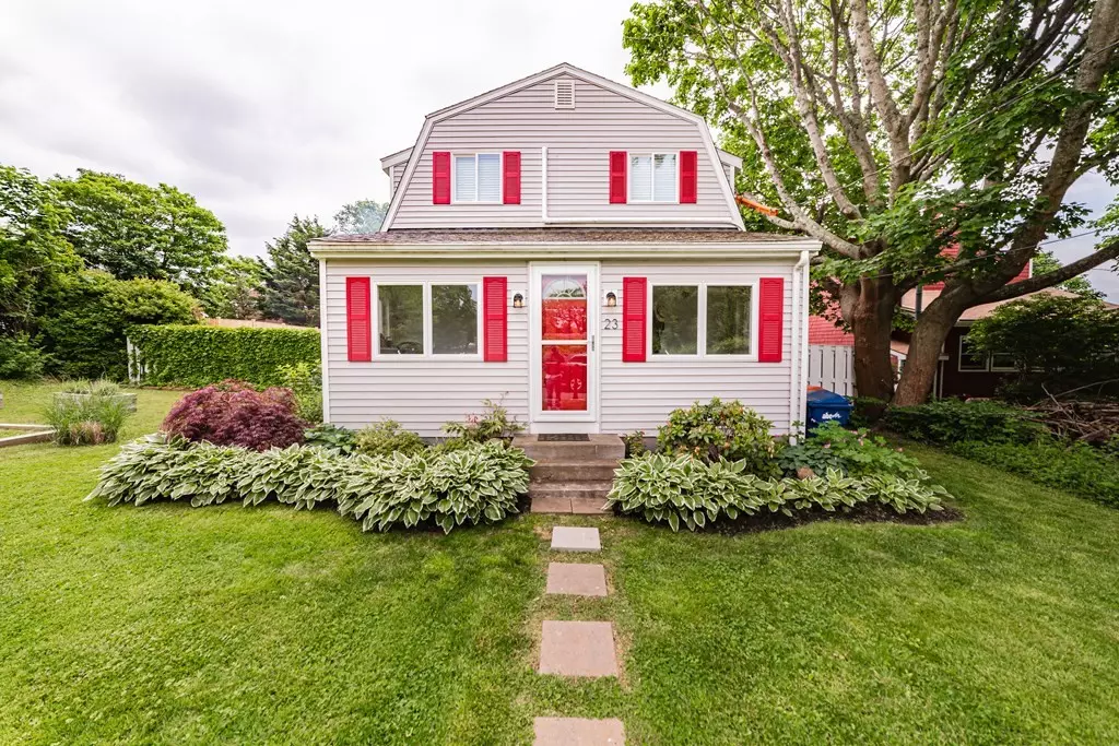 Fairhaven, MA 02719,23 Hacker Street