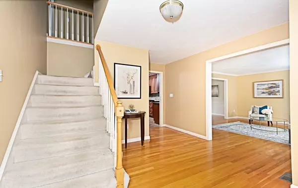 Shrewsbury, MA 01545,37 Trowbridge Ln