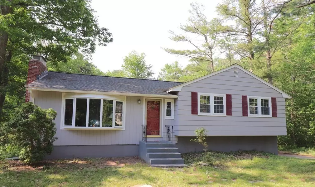 14 Lundy Ln, Wayland, MA 01778