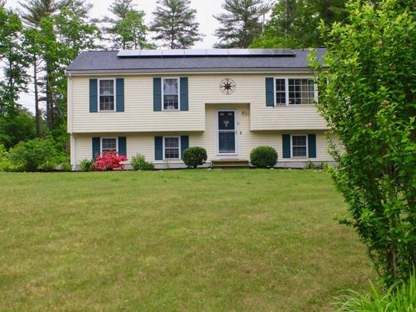 6 Morrisey Dr, Carver, MA 02330