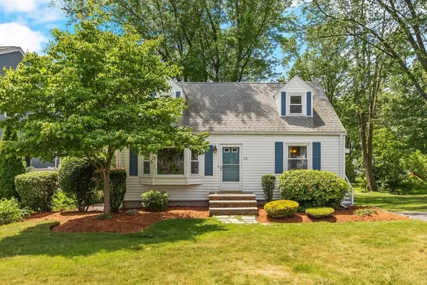 23 Slayton Rd, Melrose, MA 02176