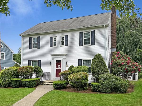 16 Thorndyke Rd, Worcester, MA 01606