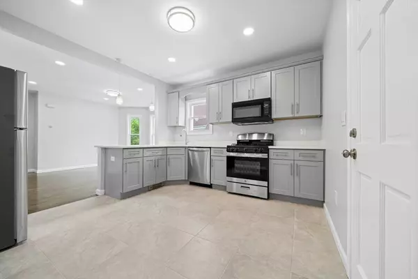 Haverhill, MA 01832,29-31 Davenport St