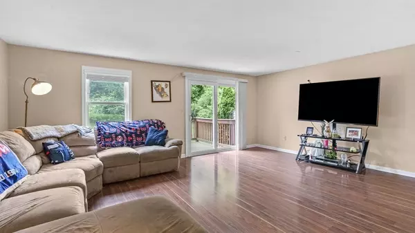 Cumberland, RI 02864,200 Heroux Blvd #806