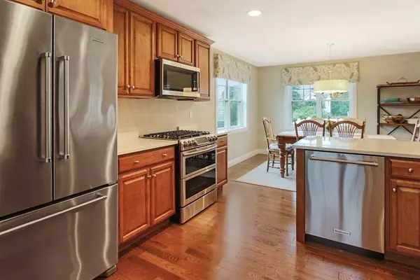 Nashua, NH 03062,3 Legacy Dr