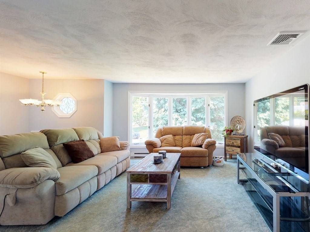 Woburn, MA 01801,18 William Avenue