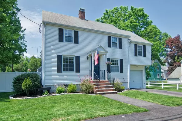 5 Sylvan Ave, Wakefield, MA 01880