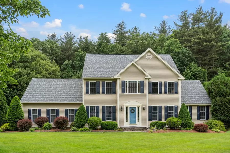 2 Rooks Way, Westford, MA 01886