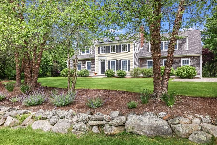 134 Pochet Rd, Orleans, MA 02653