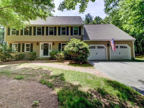 14 Valleywood Road, Hopkinton, MA 01748