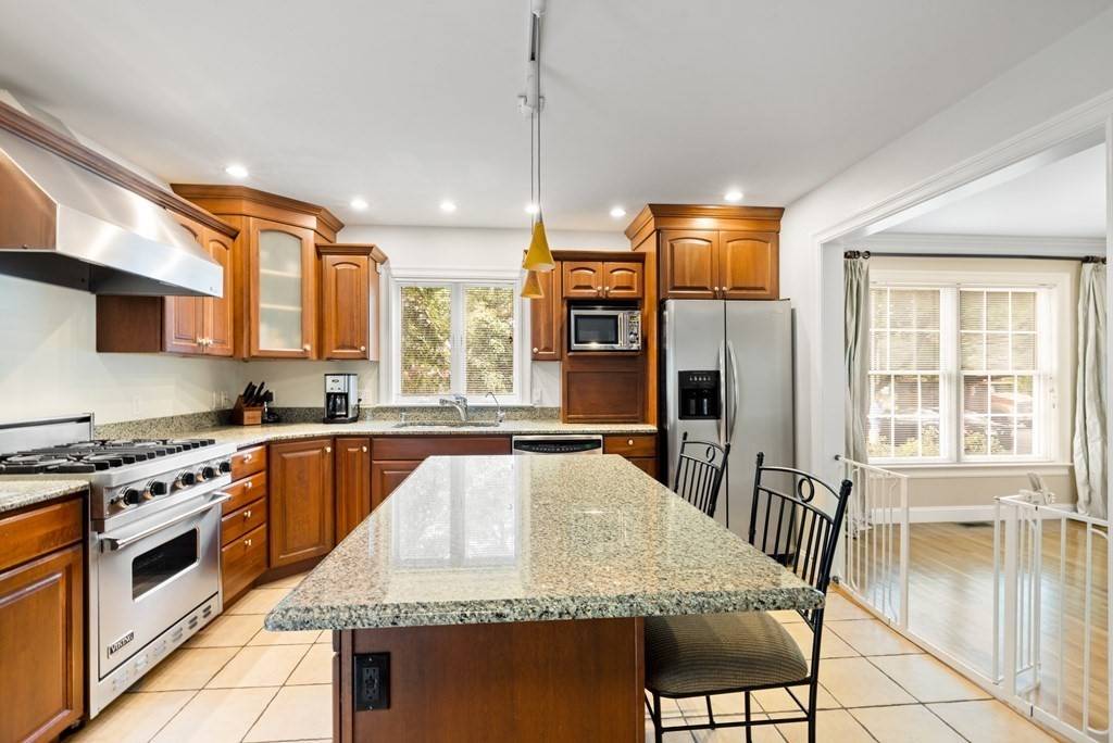 Lexington, MA 02420,191 Lowell Street
