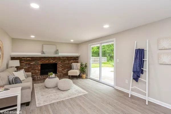 Swansea, MA 02777,26 Windfall Dr
