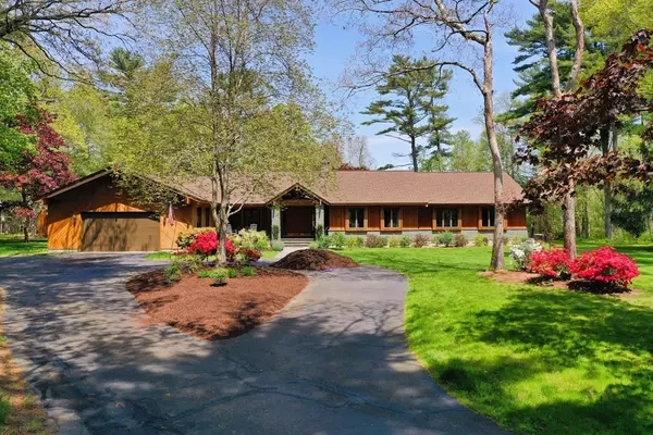 9 Old Plate Rd, Wareham, MA 02576