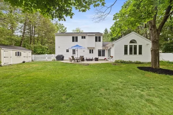 Holliston, MA 01746,82 Westfield Dr